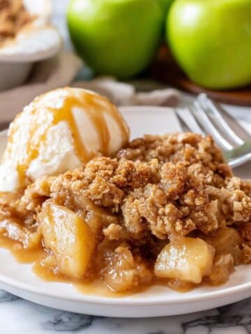 Classic Apple Crumble Recipe