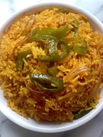 Quick and Flavorful Vegetable Pulav in a Pressure Cooker Recipe