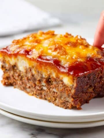 Cheesy Tater Tot Meatloaf Recipe