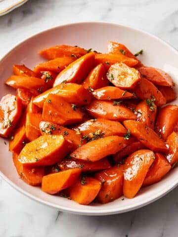 Honey Glazed Roasted Carrots with Garlic and Spices Recipe