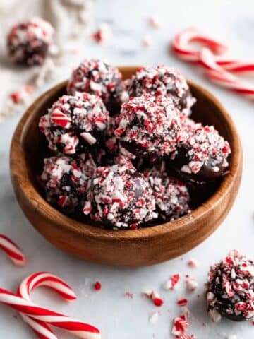 Chocolate Candy Cane Truffles Recipe