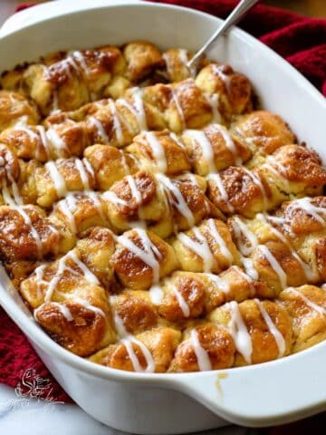 Apple Cinnamon Roll Cobbler Recipe