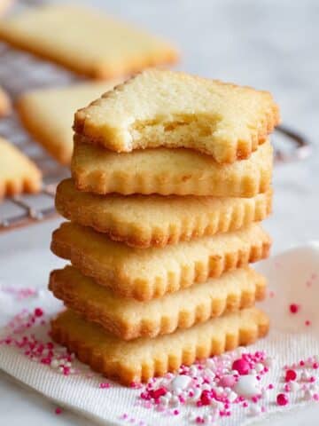 Shortbread Cookies with Sprinkles Recipe