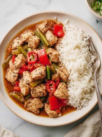 Slow Cooker Salt & Pepper Sticky Chicken Recipe