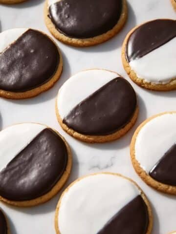 Easy Black & White Cookies Recipe