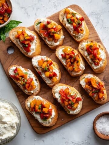 Peach and Ricotta Crostini Recipe
