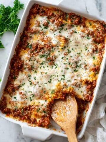 Baked Ravioli with Ground Beef and Mozzarella Recipe