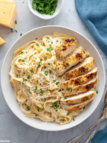 Creamy Chicken Alfredo Pasta Recipe