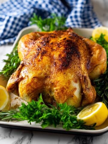 Slow Cooker Whole Chicken with Spiced Rub and Crispy Skin Recipe