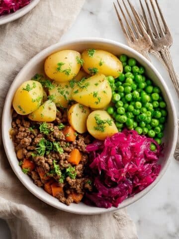 Minced Beef and Potatoes Skillet Recipe