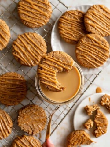 Vietnamese Coffee Shortbread Cookies Recipe