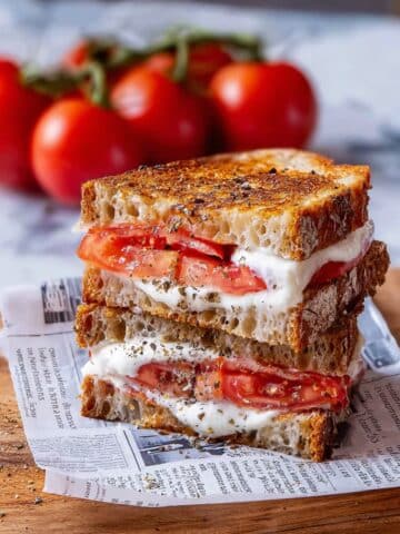 Tomato Sandwich with Parmesan Garlic Spread Recipe