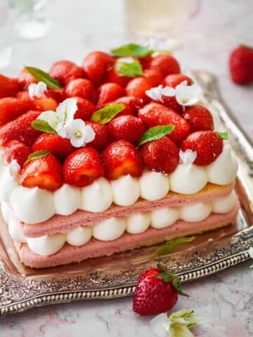 Strawberry Tiramisu Recipe