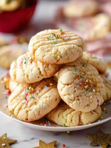 Almond Flour Shortbread Cookies (3 Ingredients, Gluten-Free) Recipe