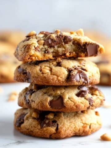 Levain Bakery Chocolate Chip Cookies Recipe