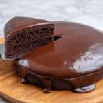 3-Ingredient Oreo Cake Recipe