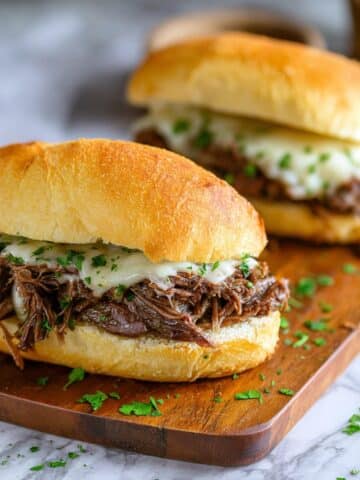 Slow Cooker Pulled Beef Sandwiches Recipe